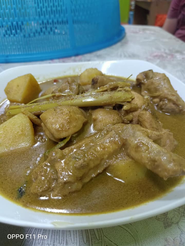 Resepi Nasi Minyak Kenduri bersama Gulai Kurma Ayam / Daging. Pasti