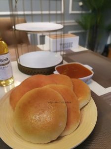 Cara untuk membuat Roti Arab. Mudah dan enak dicicah bersama rendang. Memang padu! – MY Resepi
