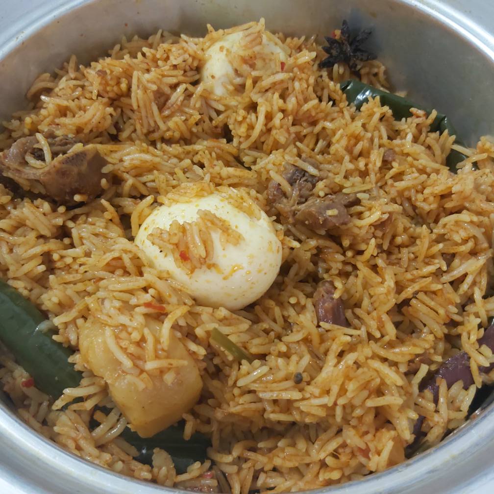 Resepi lengkap untuk membuat Nasi Briyani Padu bersama Kari Kambing