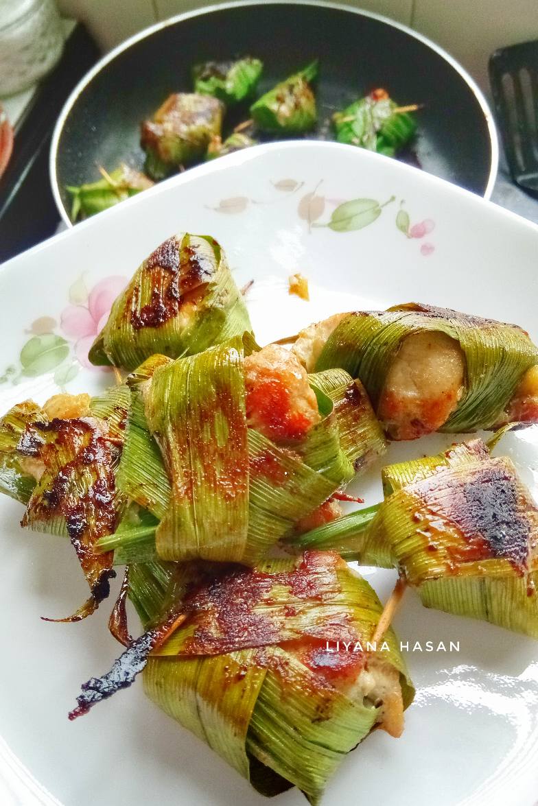 Cara Untuk Membuat Ayam Goreng Pandan. Berjus Dan Sangat Enak Sebagai ...